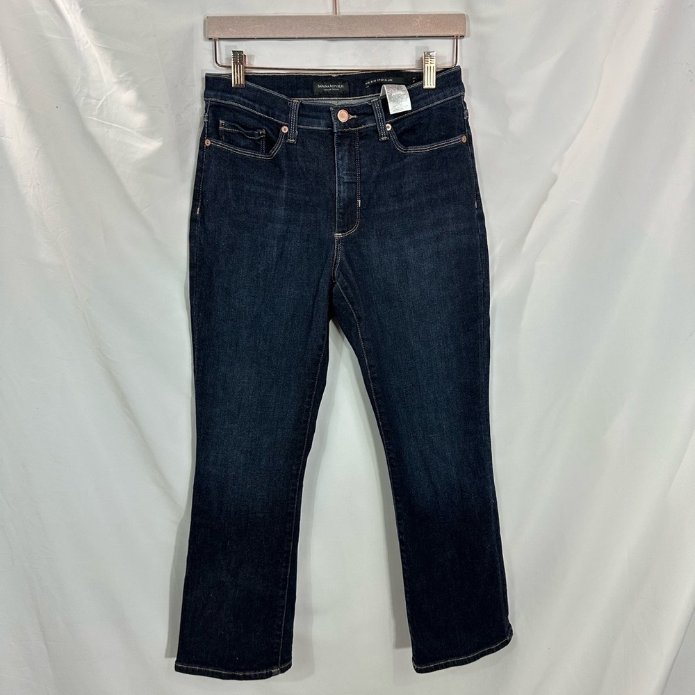 Banana Republic Mystic Wash Mid-Rise Crop flare size 28